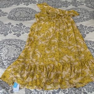 Cupshe NWT one shoulder flutter dress